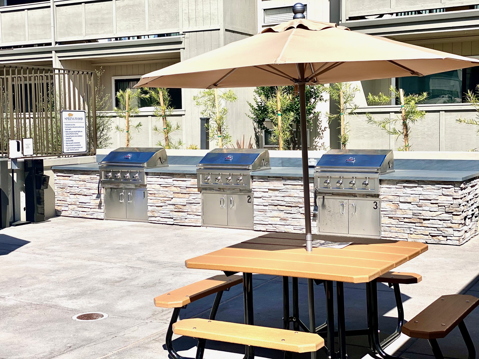 Springwood Apartments Pet Friendly Apartments in Los Altos, CA